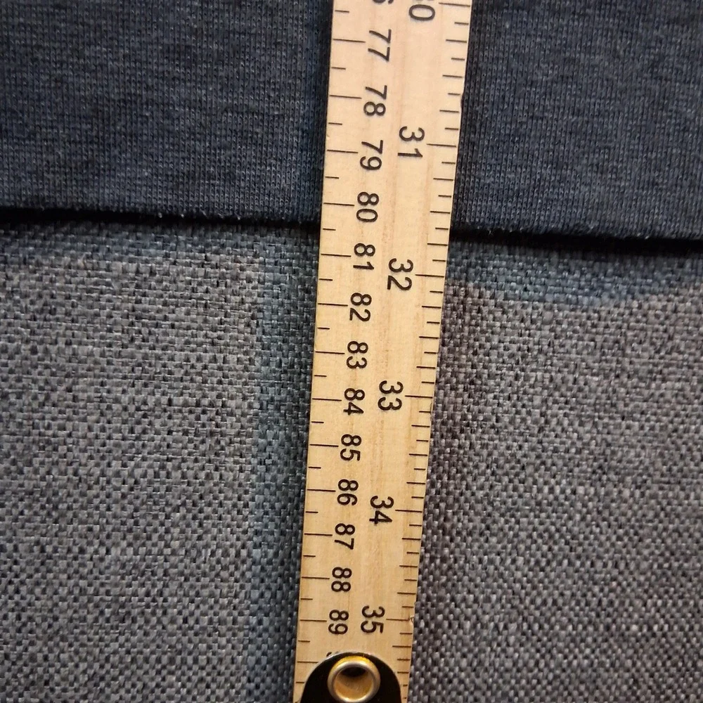 The North Face Mens XXL Heather Gray Crew Neck Logo Patch Sweatshirt Pullover